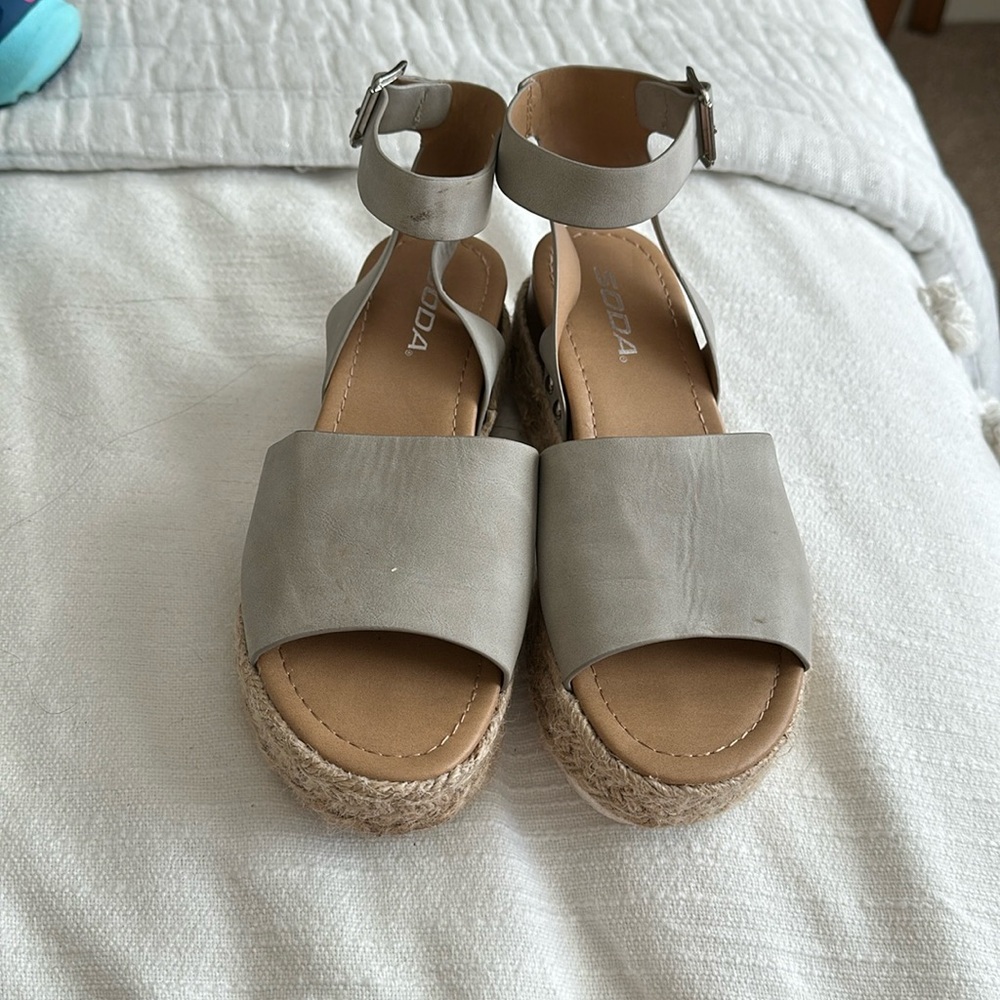 Soda - size 8